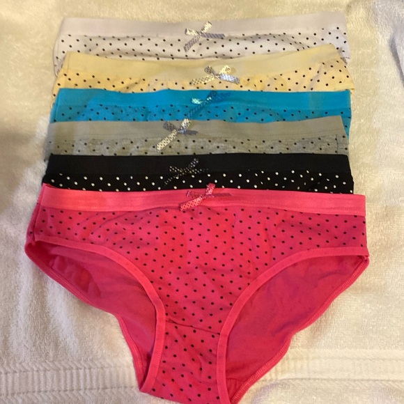 NWOT panties, sz. small, 95% cotton - Picture 1 of 1
